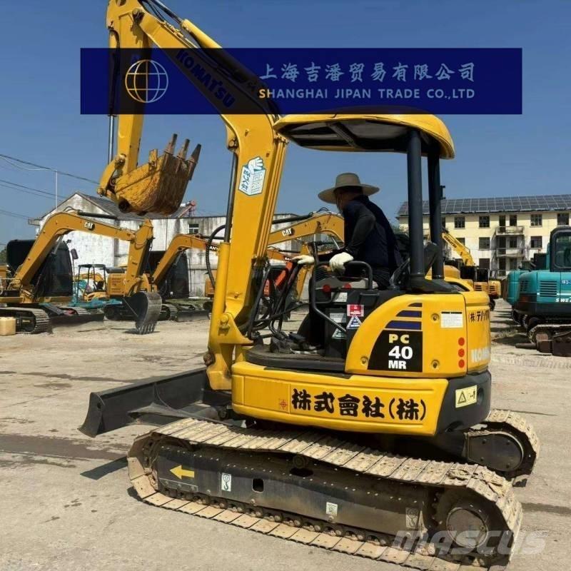 Komatsu PC 40 MR ミニ油圧ショベル 7t以下（ミニユンボ・ミニディガー）