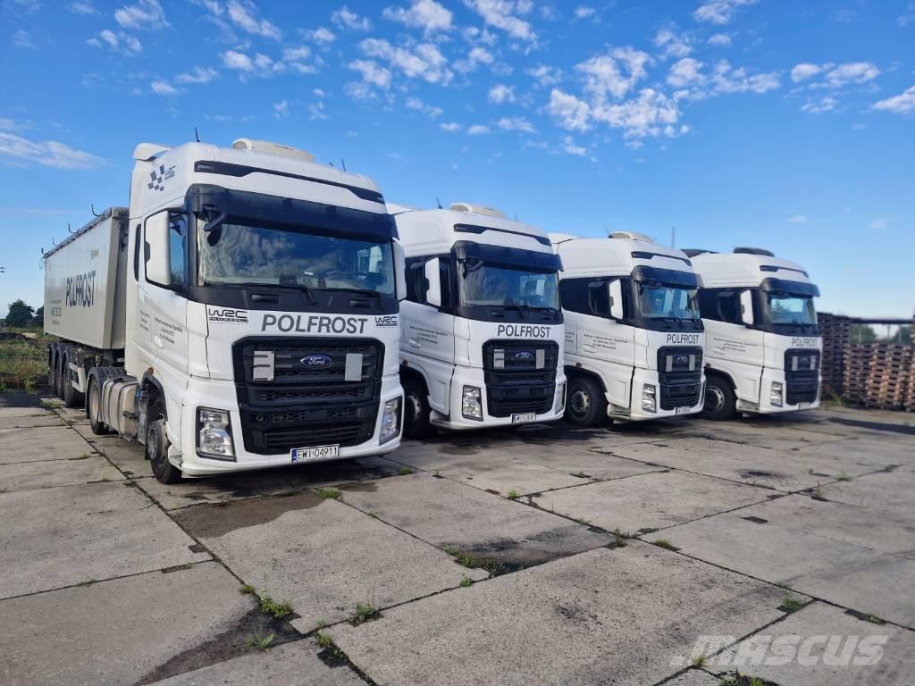 Ford F-Max カーテンサイダートラック