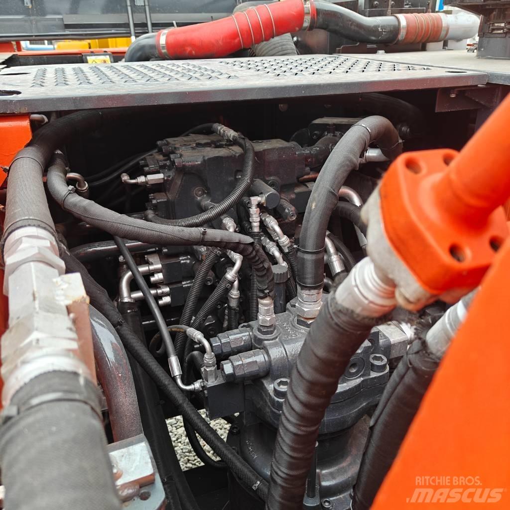 Doosan DX225LC-9C 大型油圧ショベル12t以上（パワーショベル・ユンボ）