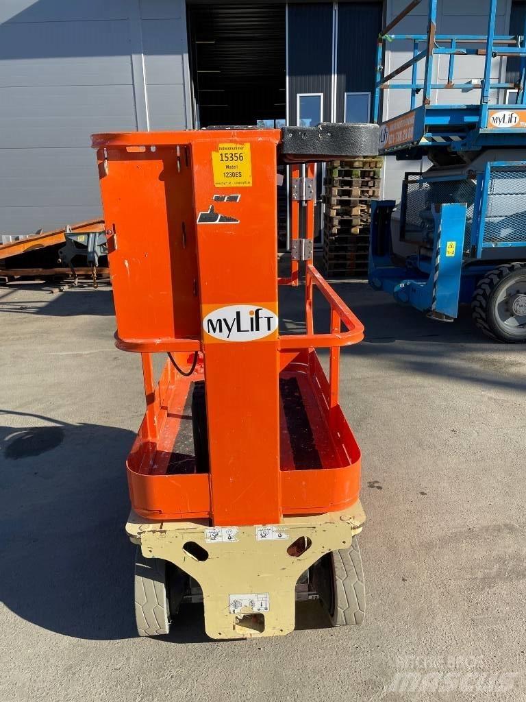 JLG 1230 シザースリフト