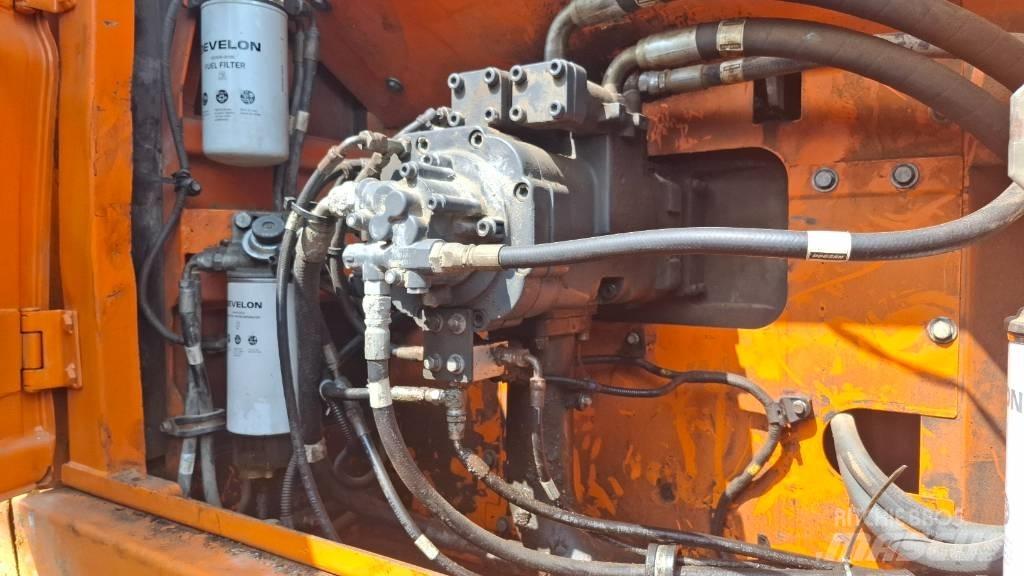 Doosan DX 300 LC-3 大型油圧ショベル12t以上（パワーショベル・ユンボ）
