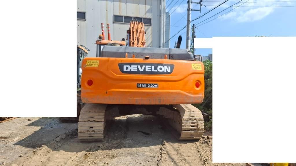 Doosan DX 300 LC-3 大型油圧ショベル12t以上（パワーショベル・ユンボ）