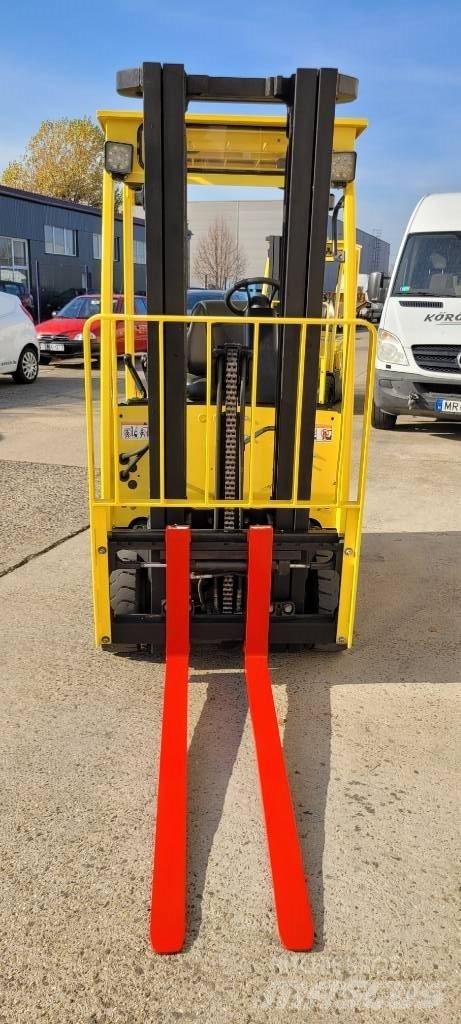 Hyster A 1.5 XNT バッテリーフォークリフト