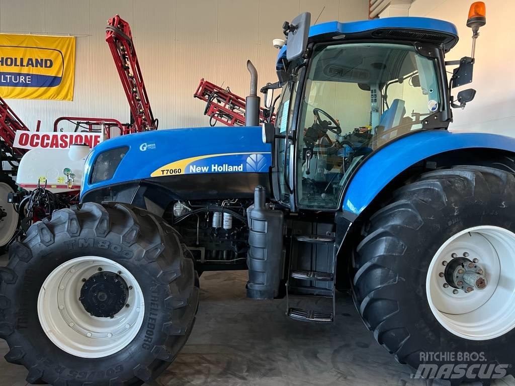 New Holland T 7060 トラクター
