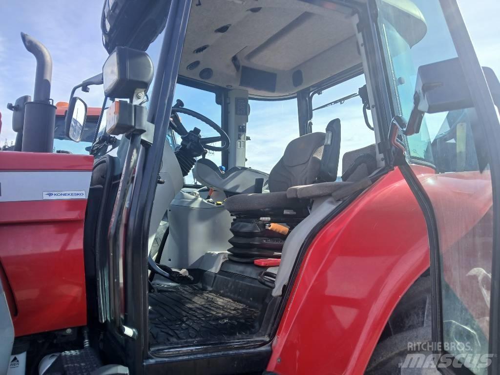 Massey Ferguson 6475 トラクター