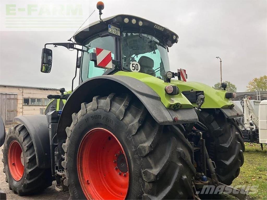CLAAS axion 930 トラクター