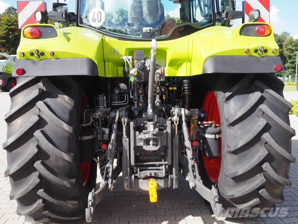 CLAAS Arion 610 CIS トラクター
