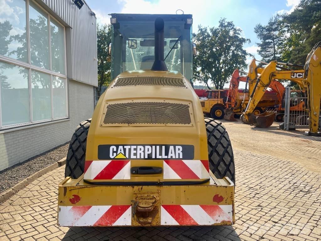 CAT CS 56       2010 振動ローラ