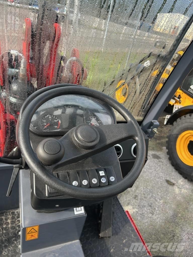 Flexitrac 1248 Cab 多目的ローダー
