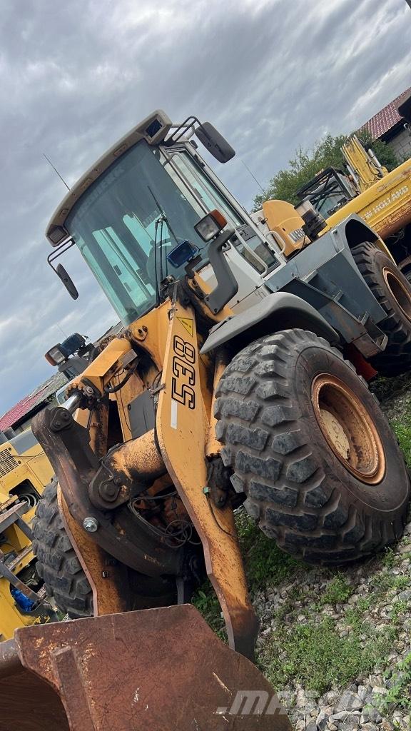 Liebherr L 538 シャーシ及びサスペンション