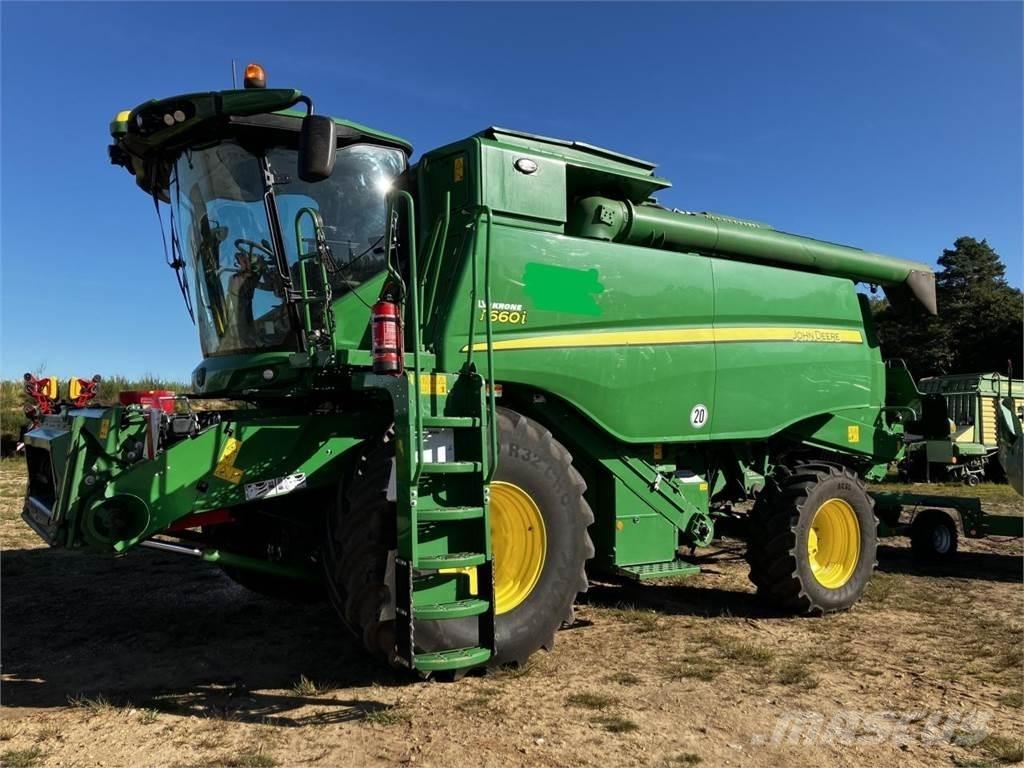 John Deere T660i コンバイン