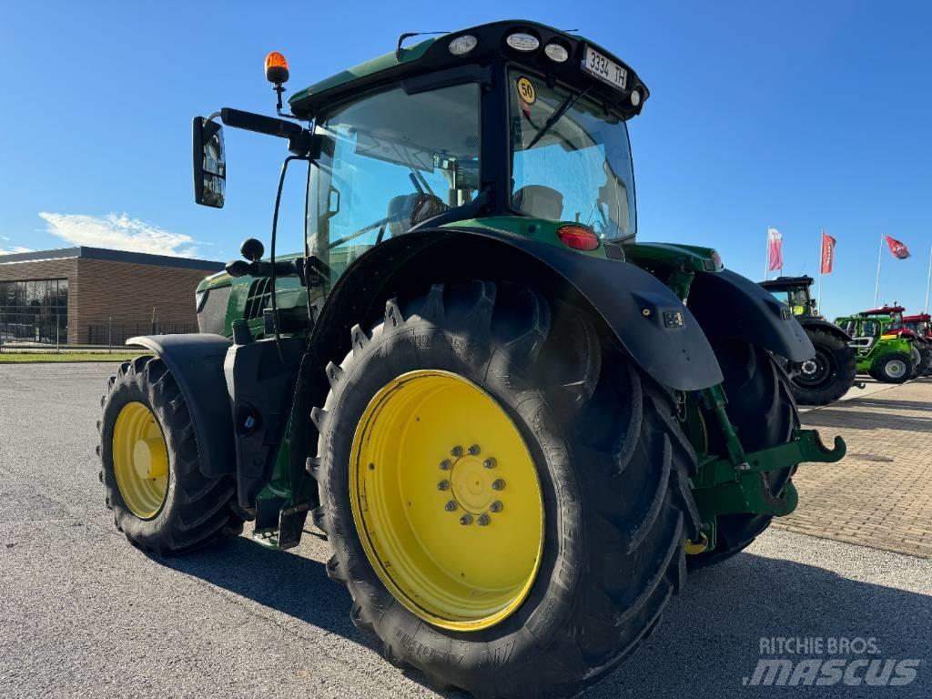 John Deere 6175 R トラクター