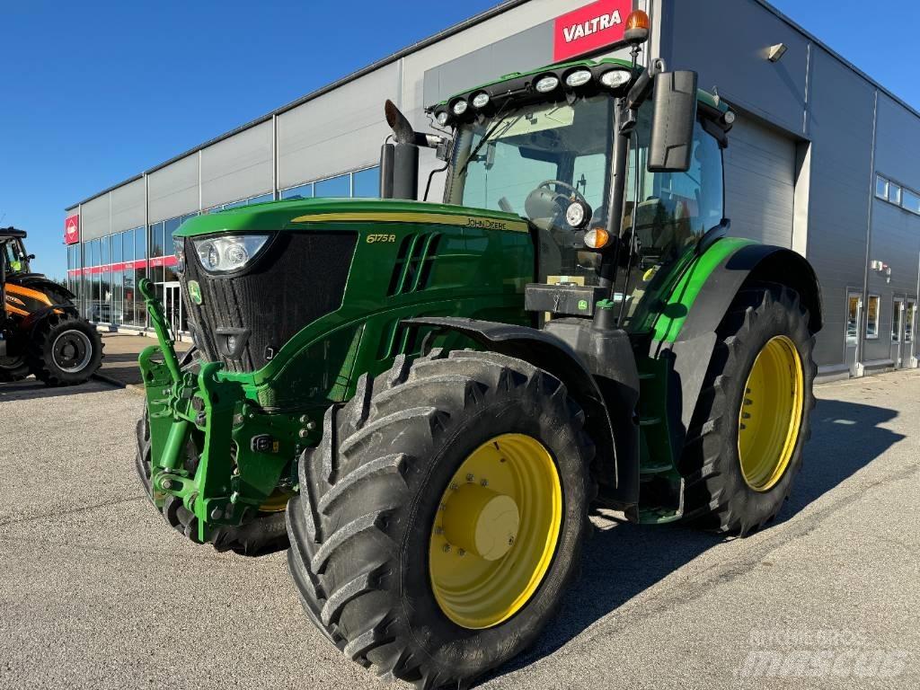 John Deere 6175 R トラクター