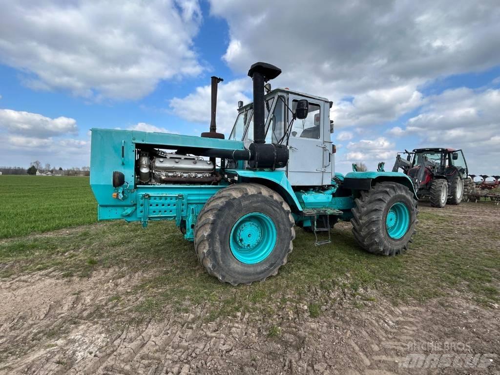 Chtz T150-K トラクター