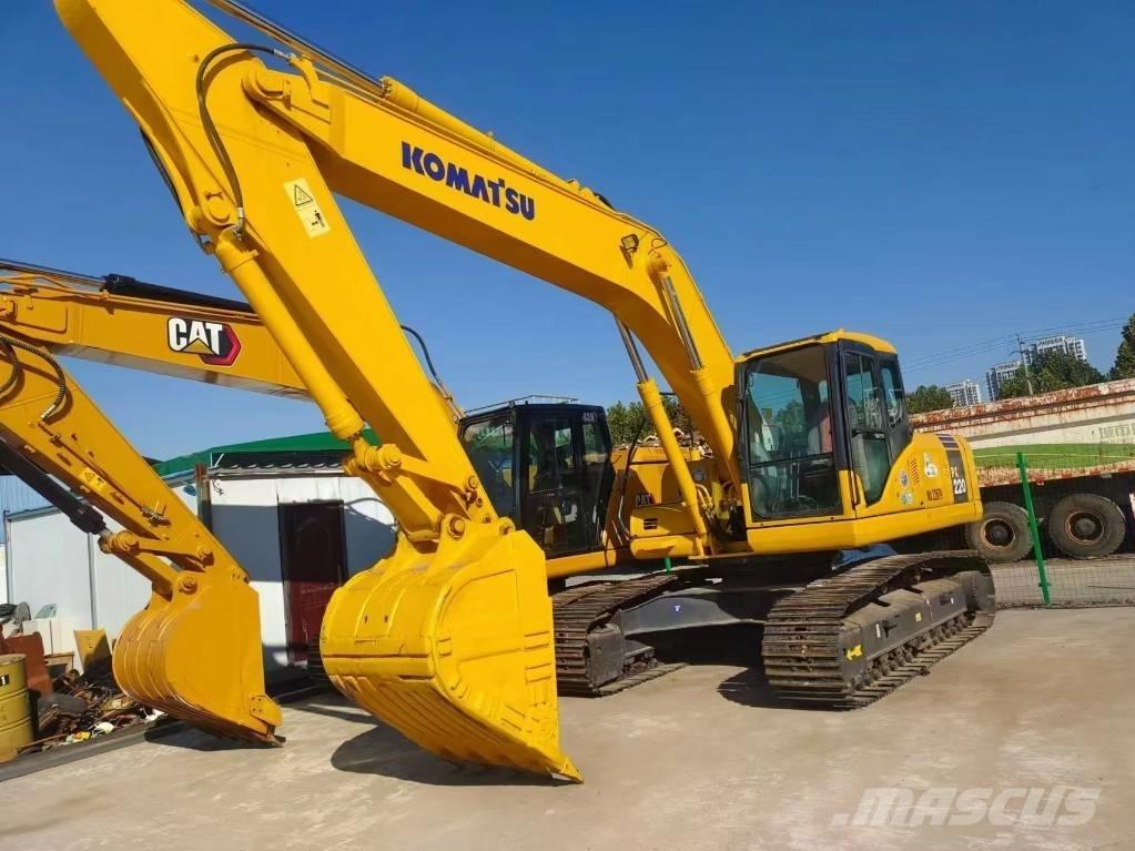 Komatsu PC 220 大型油圧ショベル12t以上（パワーショベル・ユンボ）