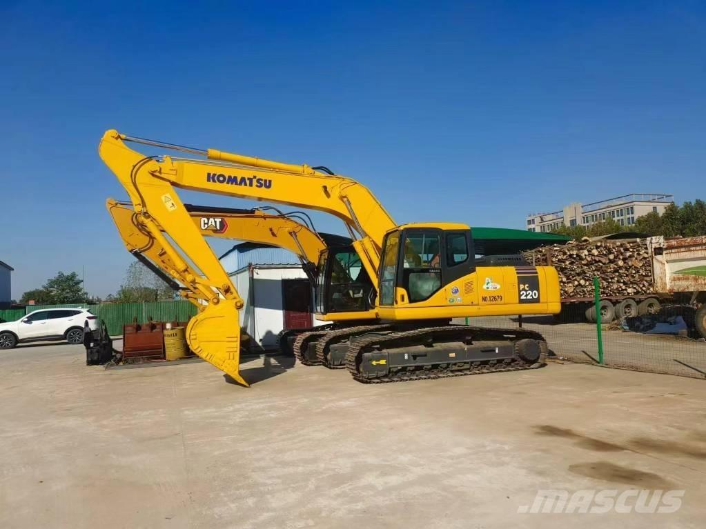 Komatsu PC 220 大型油圧ショベル12t以上（パワーショベル・ユンボ）