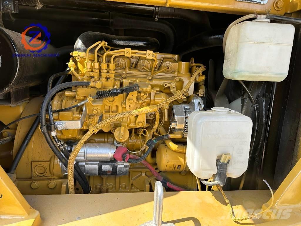 CAT 307 E2 ミニ油圧ショベル 7t以下（ミニユンボ・ミニディガー）