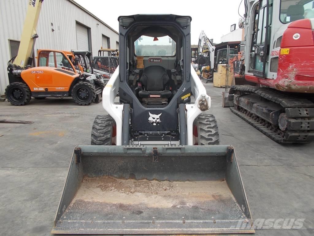Bobcat S62 スキッドステアローダー