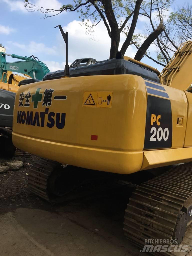 Komatsu pc200-8 大型油圧ショベル12t以上（パワーショベル・ユンボ）