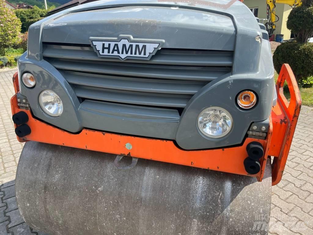 Hamm HD13VV タンデムローラ