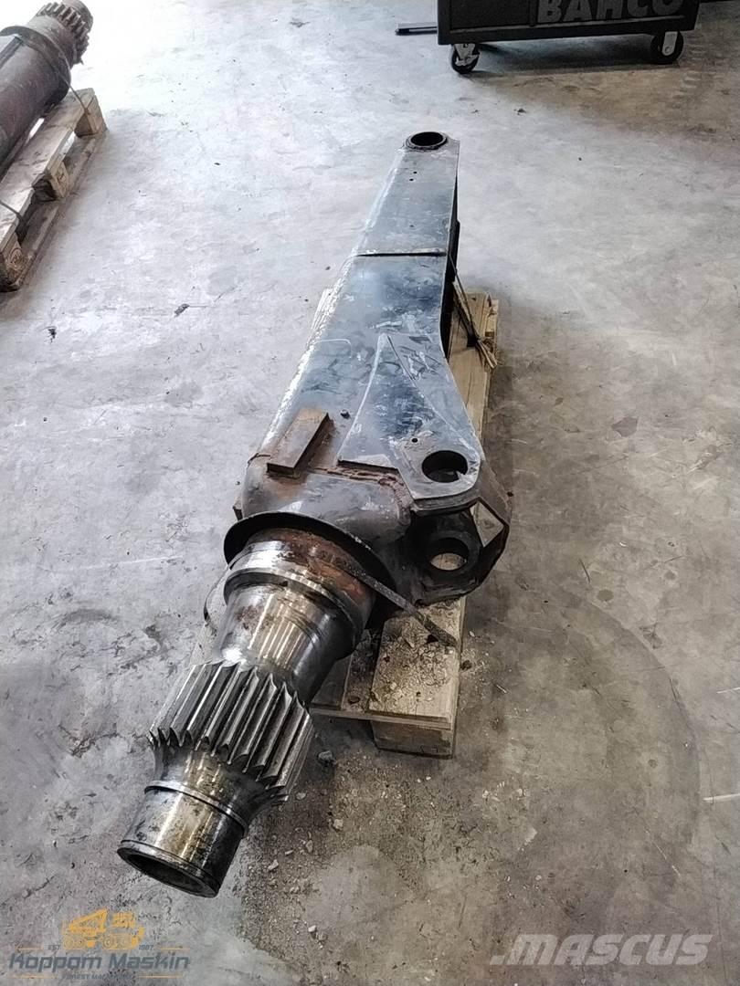 Komatsu 105F フォワーダクレーン