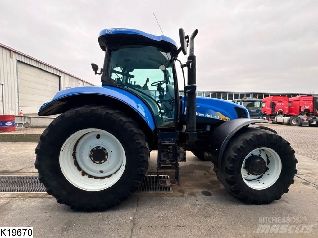 New Holland T6080 トラクター