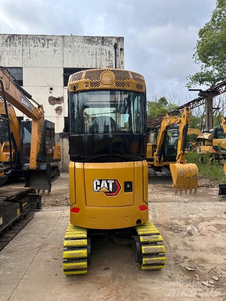 CAT 302 ミニ油圧ショベル 7t以下（ミニユンボ・ミニディガー）