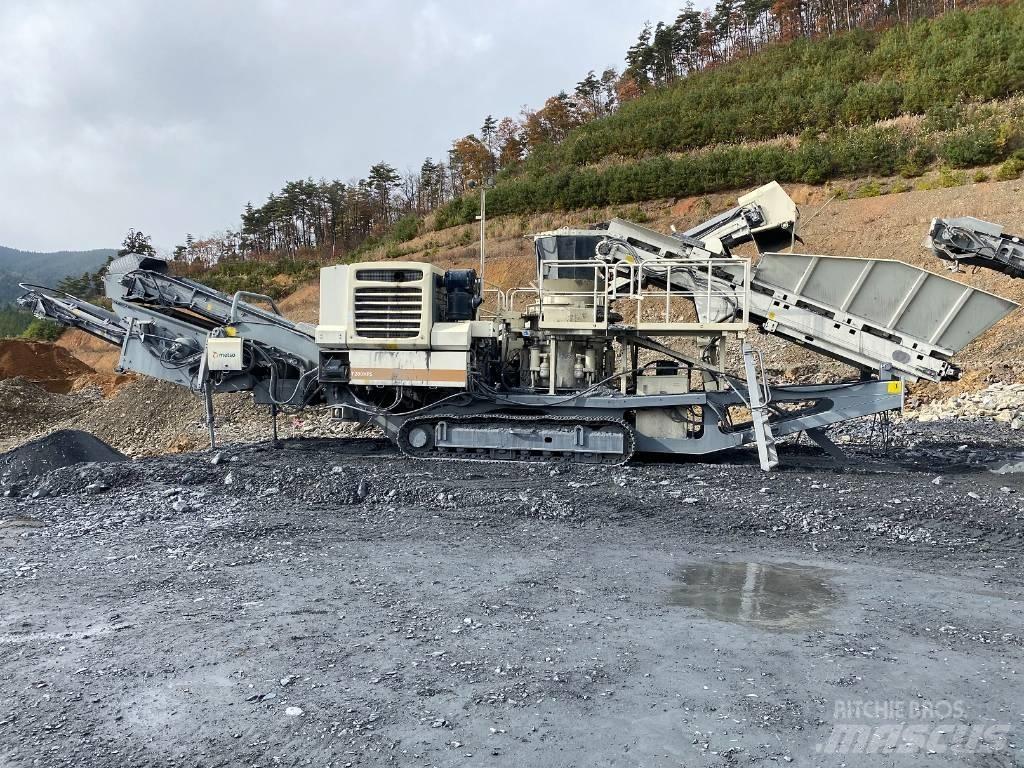 Metso LT 200 HP S 自走式クラッシャー