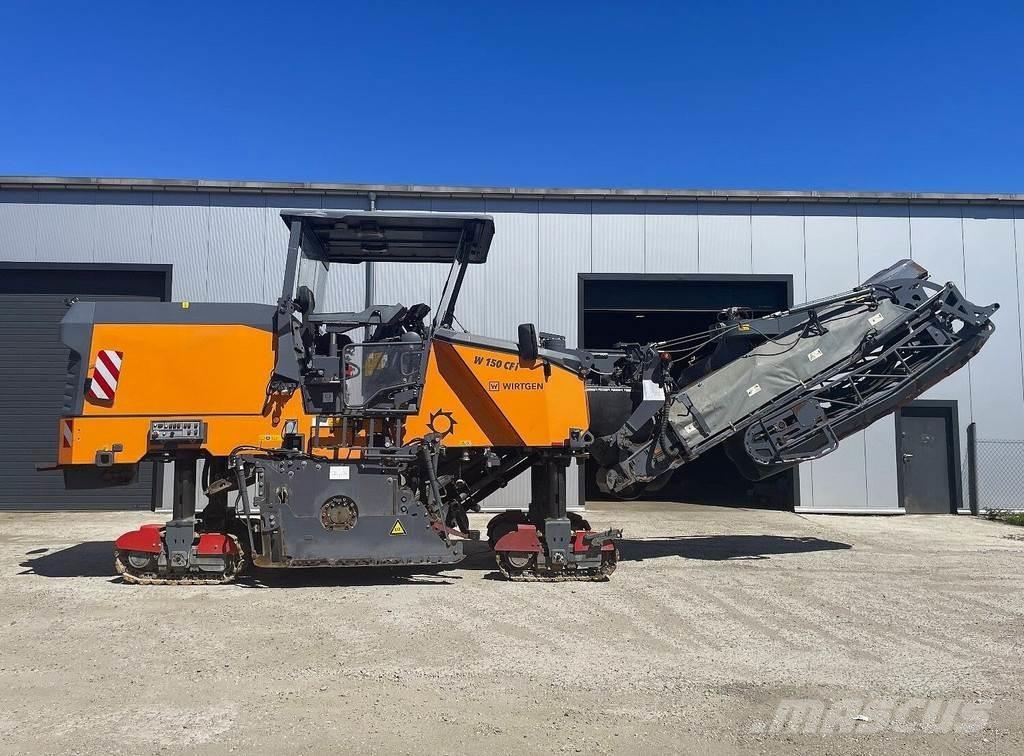 Wirtgen W150CFi アスファルトコールドミリングマシーン