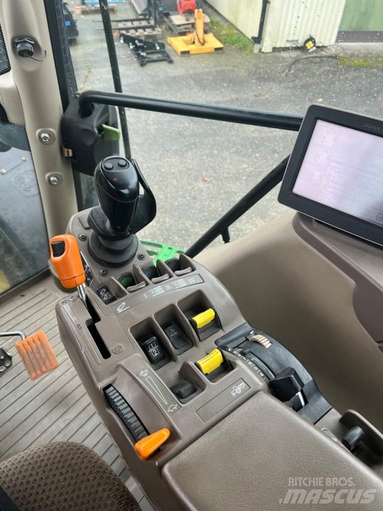 John Deere 6190 R トラクター