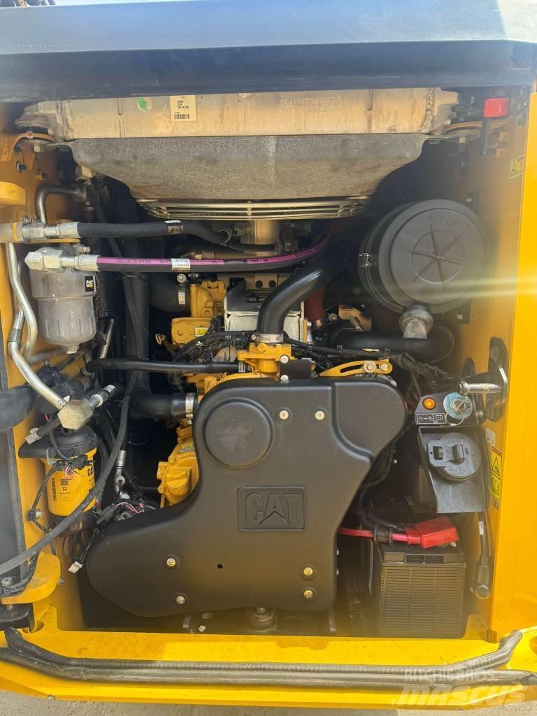 CAT 299 D3 スキッドステアローダー