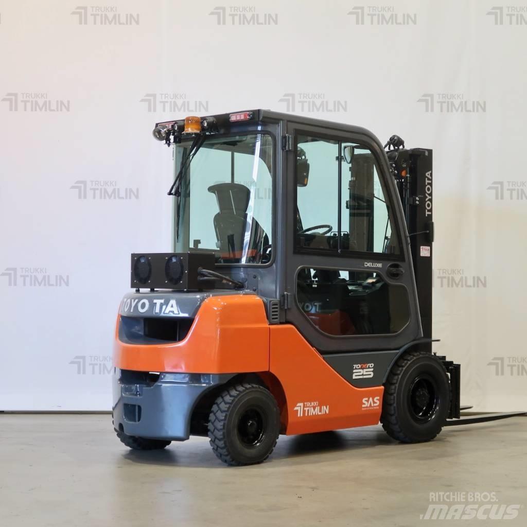 Toyota 52-8FDF25 ディーゼル・軽油