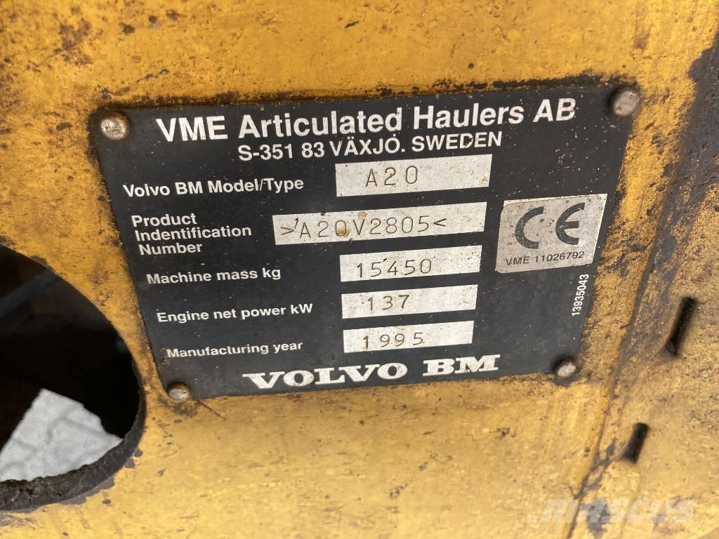 Volvo A 20 6x6 アーティキュレート式ダンプトラック