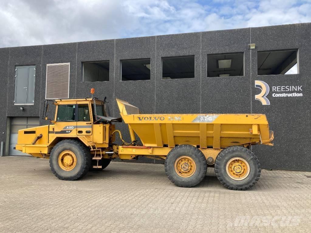 Volvo A 20 6x6 アーティキュレート式ダンプトラック
