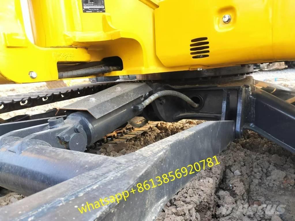 Komatsu PC 40 ミニ油圧ショベル 7t以下（ミニユンボ・ミニディガー）