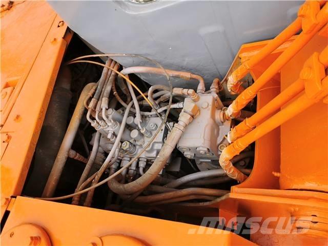 Hitachi EX60 大型油圧ショベル12t以上（パワーショベル・ユンボ）