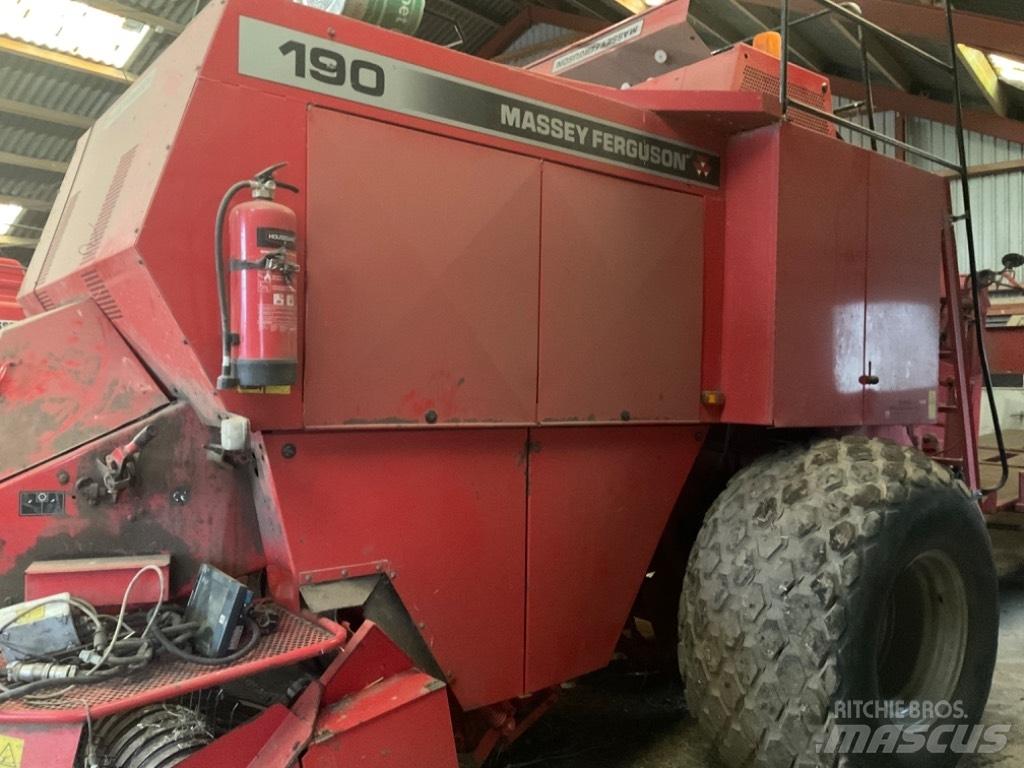 Massey Ferguson 190 スクエアベーラー