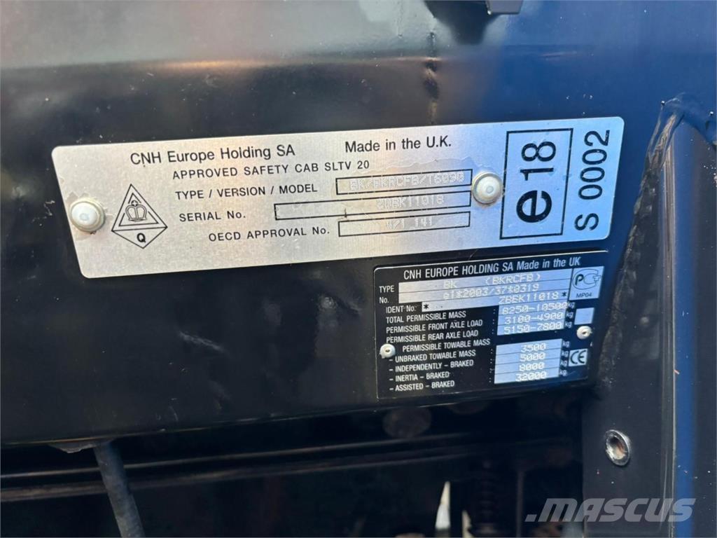 New Holland T6090 トラクター