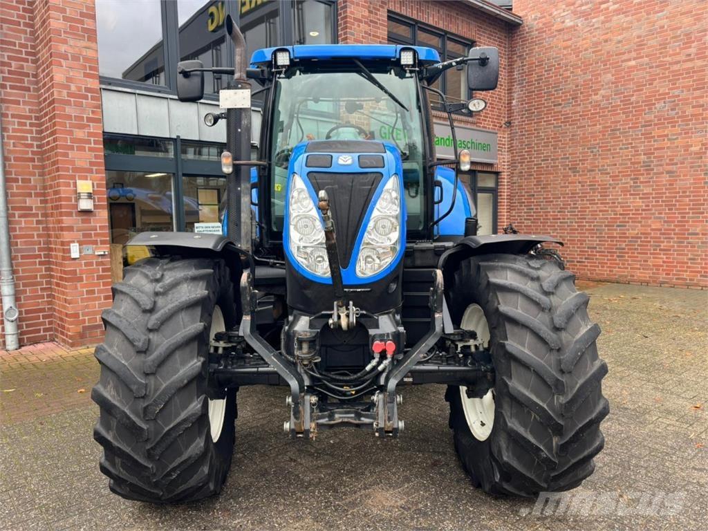 New Holland T6090 トラクター
