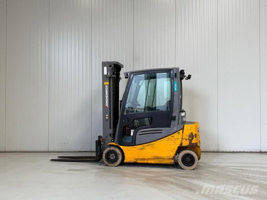 Jungheinrich EFG320 バッテリーフォークリフト