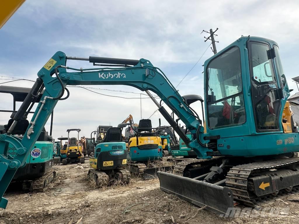 Kubota 30 大型油圧ショベル12t以上（パワーショベル・ユンボ）