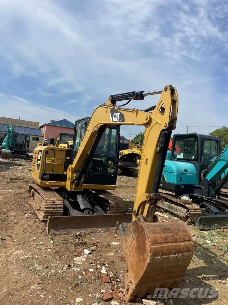 CAT 305.5E2 ミニ油圧ショベル 7t以下（ミニユンボ・ミニディガー）