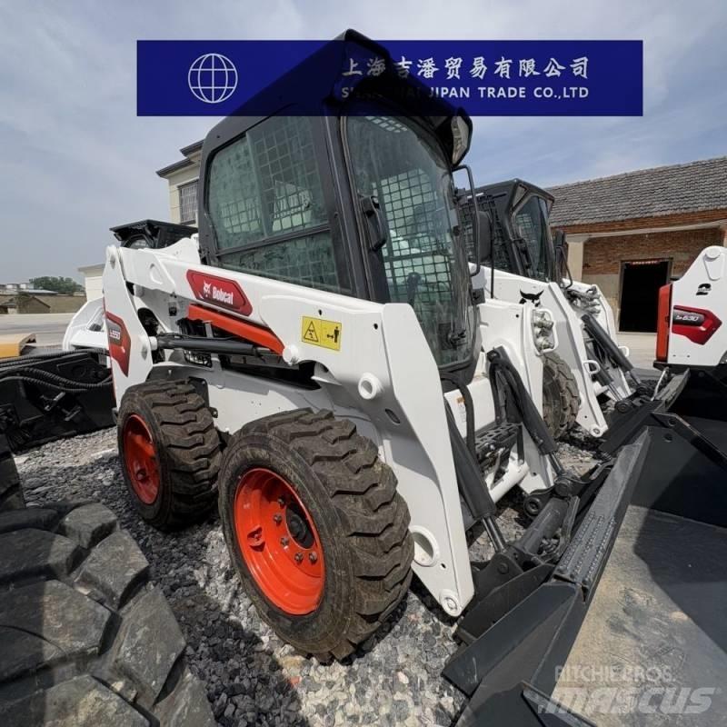 Bobcat S 550 スキッドステアローダー