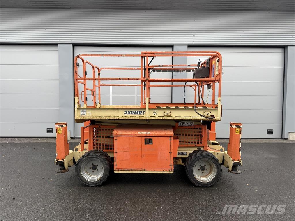 JLG 260 MRT シザースリフト
