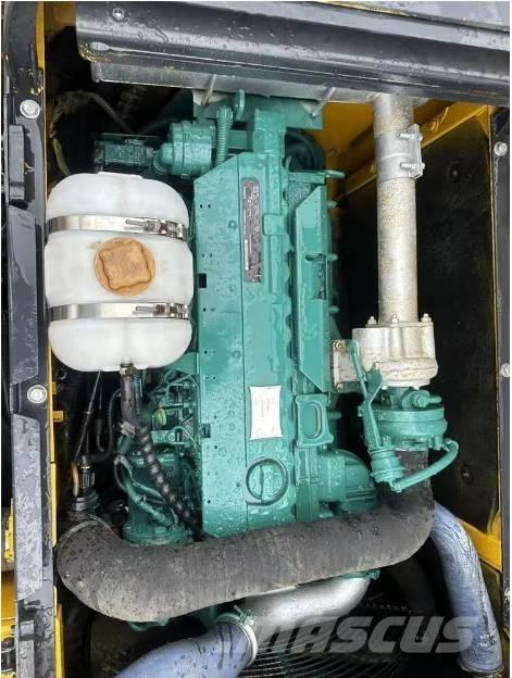 Volvo EC210D 大型油圧ショベル12t以上（パワーショベル・ユンボ）