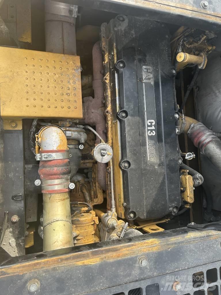 CAT 345 C L 大型油圧ショベル12t以上（パワーショベル・ユンボ）