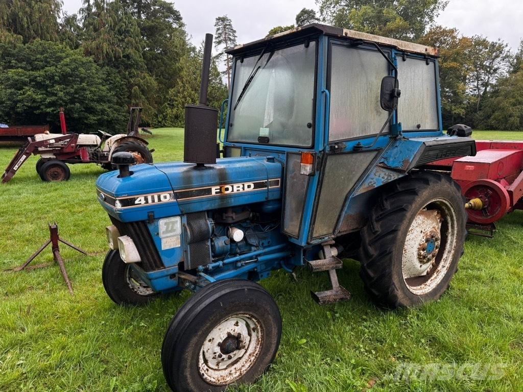 Ford 4110 series 2 トラクター