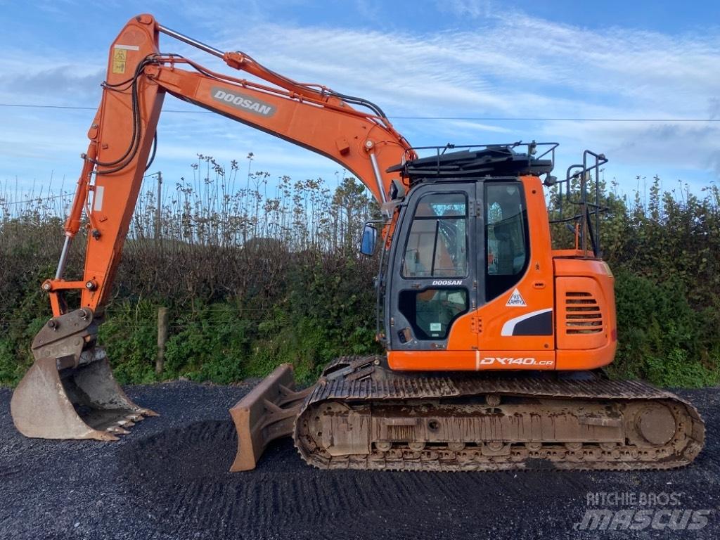 Doosan DX 140 LCR-3 大型油圧ショベル12t以上（パワーショベル・ユンボ）