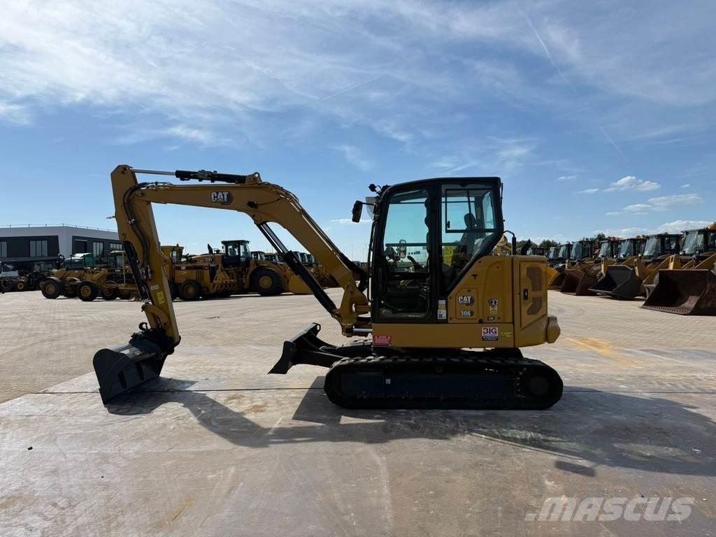 CAT 306CR ミニ油圧ショベル 7t以下（ミニユンボ・ミニディガー）