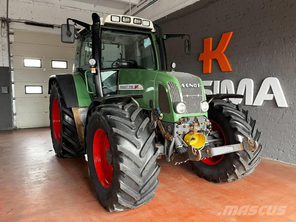 Fendt 716 Vario トラクター